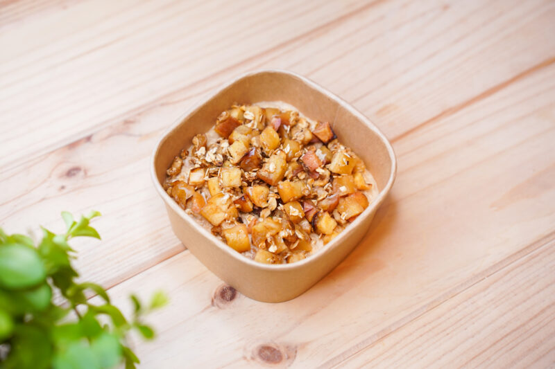 Aveia de Maçã Assada com Crumble de Nozes e Mel